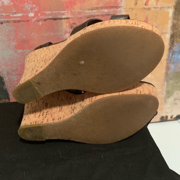 Steve Madden T-strap Wedge Sandal - Picture 3 of 4